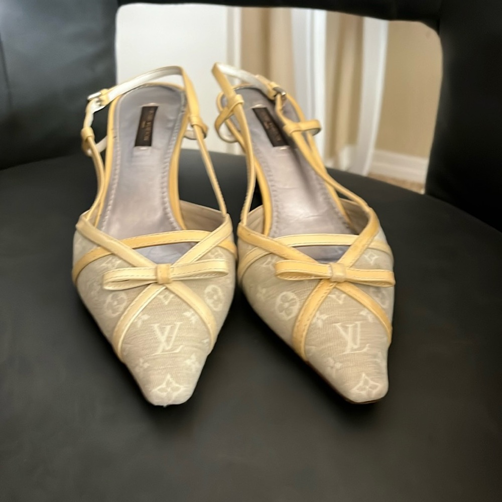 Louis Vuitton kitten heels. Vintage from 2002.